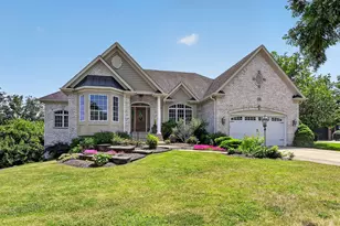 715 Marston Ave, Glen Ellyn, IL 60137 - Photo 1