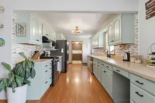 515 E Oregon St, Polo, IL 61064 - Photo 7