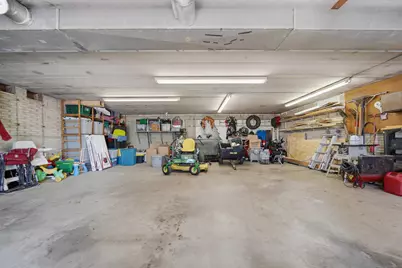 515 E Oregon Street, Polo, IL 61064 - Photo 27