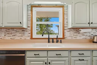 515 E Oregon Street, Polo, IL 61064 - Photo 9
