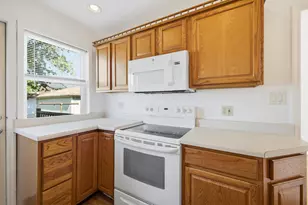 6456 S Lockwood Ave, Chicago, IL 60638 - Photo 9