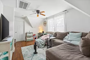 5649 W 87th Pl, Oak Lawn, IL 60453 - Photo 13
