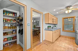9323 S Spaulding Ave, Evergreen Park, IL 60805 - Photo 13