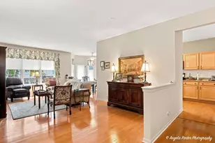 275 Firenze Dr, Cary, IL 60013 - Photo 3