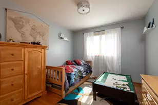 8611 W 75th St, Justice, IL 60458 - Photo 21