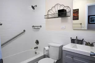 5201 S Cornell Ave, Chicago, IL 60615 - Photo 15