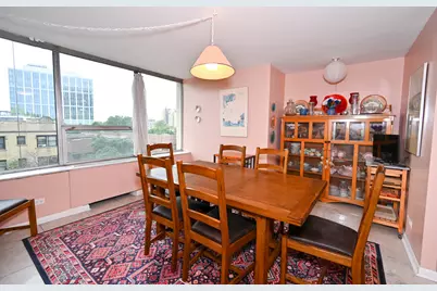 5201 S Cornell Avenue #5D, Chicago, IL 60615 - Photo 9