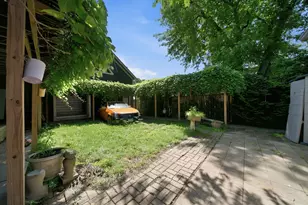 1735 Grey Ave, Evanston, IL 60201 - Photo 37