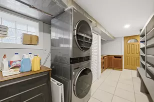1735 Grey Ave, Evanston, IL 60201 - Photo 29