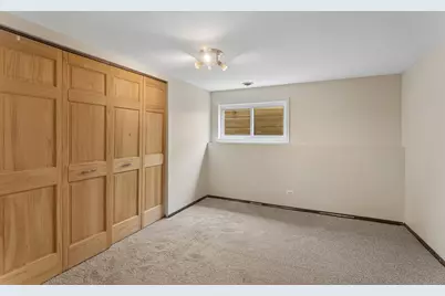 327 Oakwood Drive, Antioch, IL 60002 - Photo 21