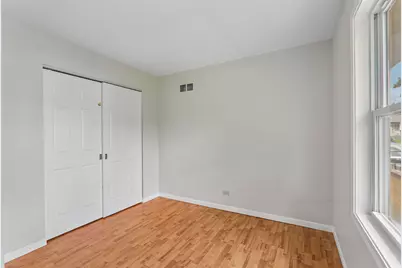 327 Oakwood Drive, Antioch, IL 60002 - Photo 11