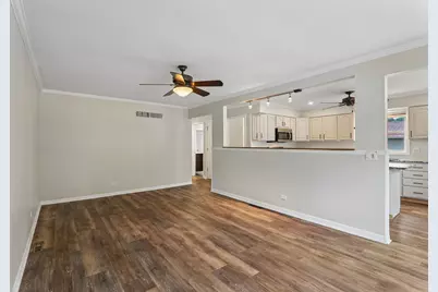 327 Oakwood Drive, Antioch, IL 60002 - Photo 9