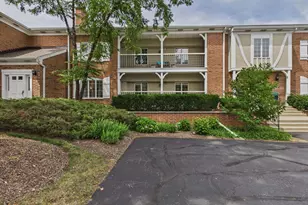 1528 Shire Cir, Inverness, IL 60067 - Photo 3