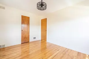 193 Fellows Ct, Elmhurst, IL 60126 - Photo 13