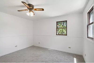 126 S Lodge Lane, Lombard, IL 60148 - Photo 23