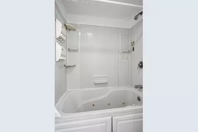 126 S Lodge Lane, Lombard, IL 60148 - Photo 19