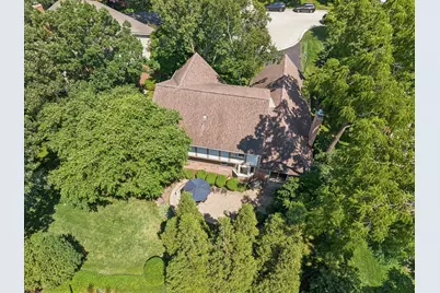 6402 Indian Head Court, Indian Head Park, IL 60525 - Photo 43