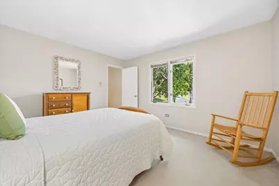 6402 Indian Head Court, Indian Head Park, IL 60525 - Photo 29