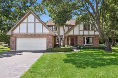 6402 Indian Head Court, Indian Head Park, IL 60525 - Photo 1