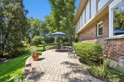 6402 Indian Head Court, Indian Head Park, IL 60525 - Photo 37