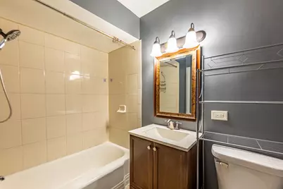 1008 Washington Boulevard #5, Oak Park, IL 60302 - Photo 9