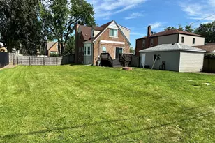 9520 S Ridgeway Ave, Evergreen Park, IL 60805 - Photo 19