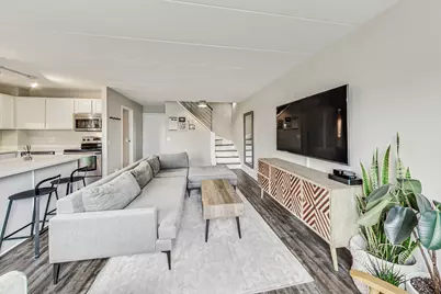 711 W Gordon Terrace #306, Chicago, IL 60613 - Photo 5