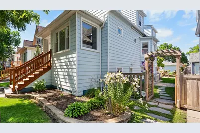 5818 W Byron Street, Chicago, IL 60634 - Photo 1