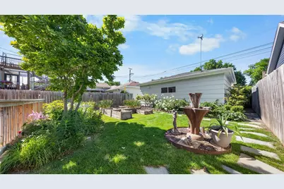 5818 W Byron Street, Chicago, IL 60634 - Photo 33