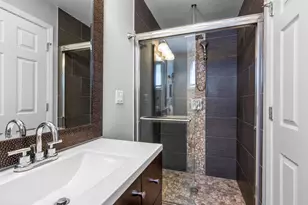 5818 W Byron St, Chicago, IL 60634 - Photo 29
