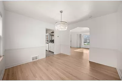 901 Manchester Avenue, Westchester, IL 60154 - Photo 7