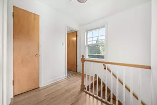 901 Manchester Ave, Westchester, IL 60154 - Photo 11