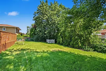 15329 Maple Drive, Oak Forest, IL 60452 - Photo 25