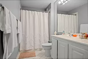 345 N La Salle Dr, Chicago, IL 60654 - Photo 5
