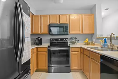 345 N La Salle Drive #405, Chicago, IL 60654 - Photo 3