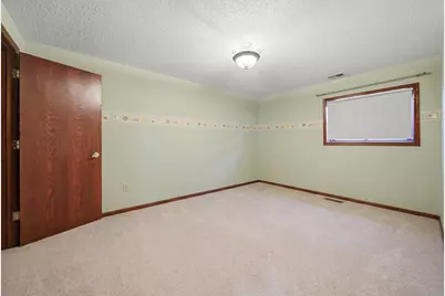 2004 W 4th Street, Dixon, IL 61021 - Photo 19