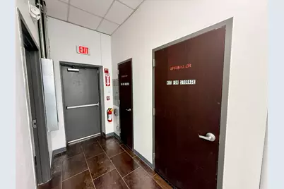611 Milwaukee Avenue #101, Glenview, IL 60025 - Photo 9
