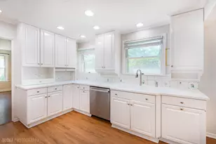 600 Garfield Ave, Lake Bluff, IL 60044 - Photo 7