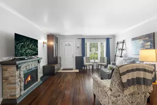 9024 30th St, Brookfield, IL 60513 - Photo 5