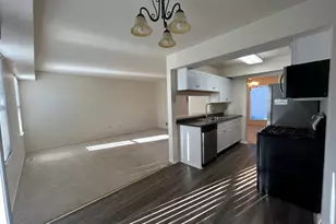 1132 Crimson Ct, Naperville, IL 60564 - Photo 5