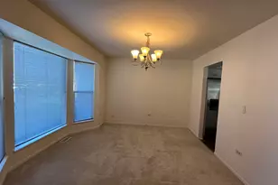 1132 Crimson Ct, Naperville, IL 60564 - Photo 3