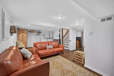 1010 E Evergreen Street, Wheaton, IL 60187 - Photo 17
