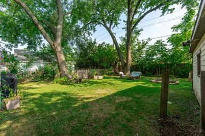 1010 E Evergreen Street, Wheaton, IL 60187 - Photo 27