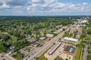 1010 E Evergreen St, Wheaton, IL 60187 - Photo 31