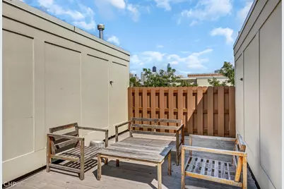 530 N Peoria Street, Chicago, IL 60642 - Photo 29