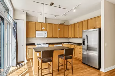 530 N Peoria Street, Chicago, IL 60642 - Photo 15
