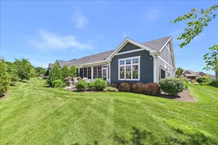 4745 S Cottage Ln, Pleasant Prairie, WI 53158 - Photo 23
