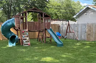 2204 Campbell St, Rolling Meadows, IL 60008 - Photo 19