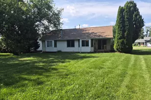 140 Lamplighter, Poplar Grove, IL 61065 - Photo 15