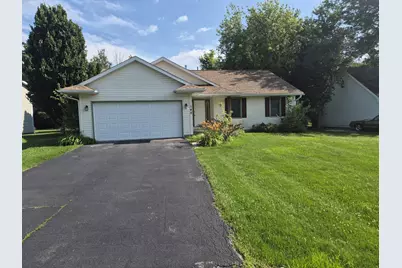 140 Lamplighter, Poplar Grove, IL 61065 - Photo 1